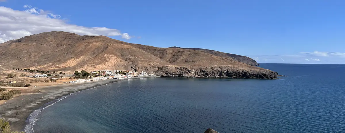 PLAYA DE GINIGINAMAR