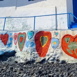 Bocacangrejo: El pueblo de los corazones que conquista con arte