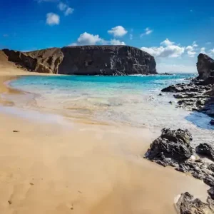 Camping Papagayo: Un oasis de aventura y naturaleza