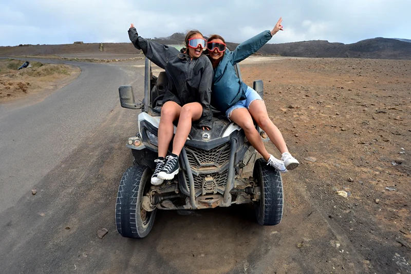 Tour en buggy por Guatiza y Mala: aventura entre volcanes y cactus