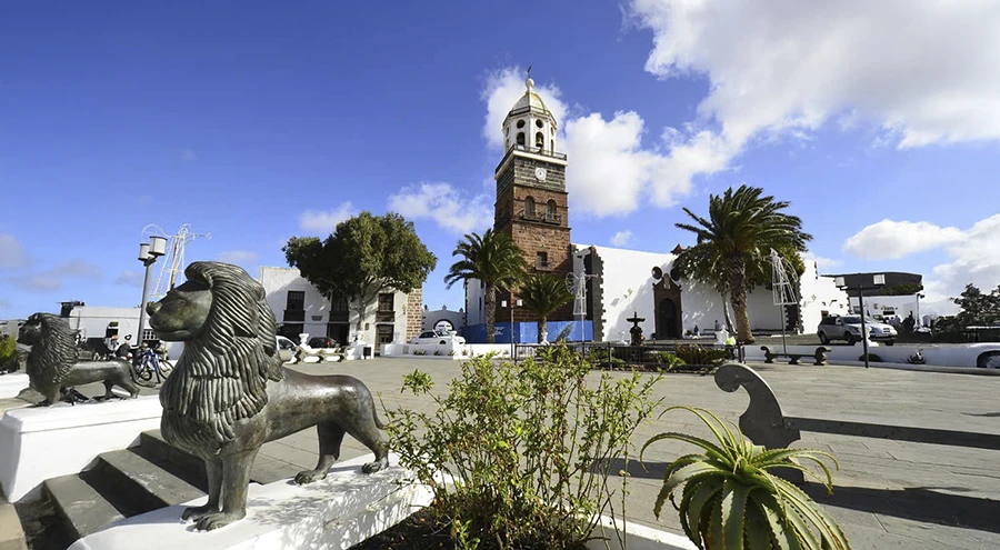 Paseo privado guiado por Teguise