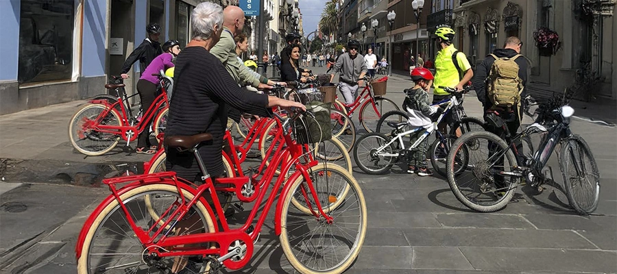Bicicleta y Playa: Tour de 4 horas por el Paseo Marítimo y la Costa de Las Palmas