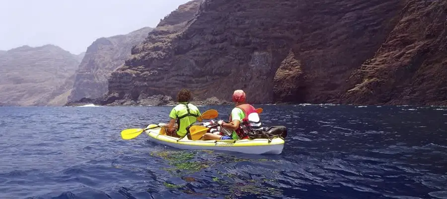 Alquiler de kayak biplaza en Playa Santiago